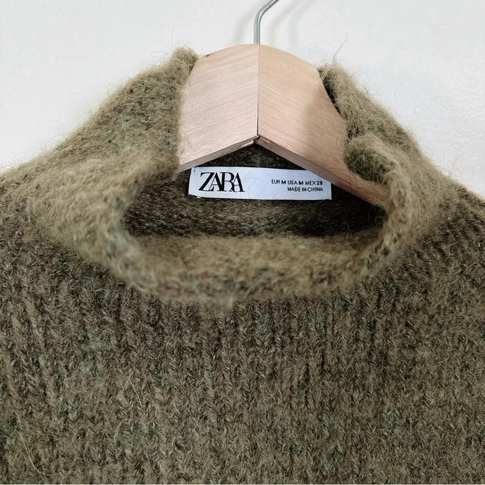 Zara Womens Size Medium Dark Olive Cropped Tunnel Knit Sweater - Picture 11 of 14